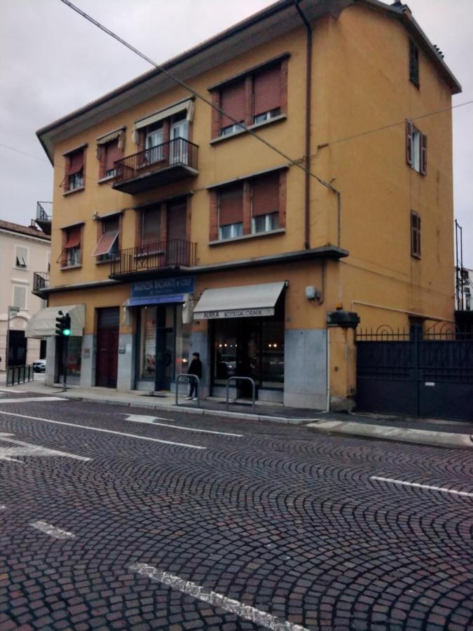 Appartement La Casa Di Gatsby Lusso In Pieno Centro Con Parcheggio à Gorizia Extérieur photo